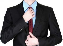 定做西裝什么料子最好？