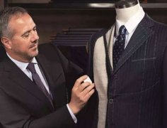 西裝定制哪家好，定做西服的優(yōu)勢