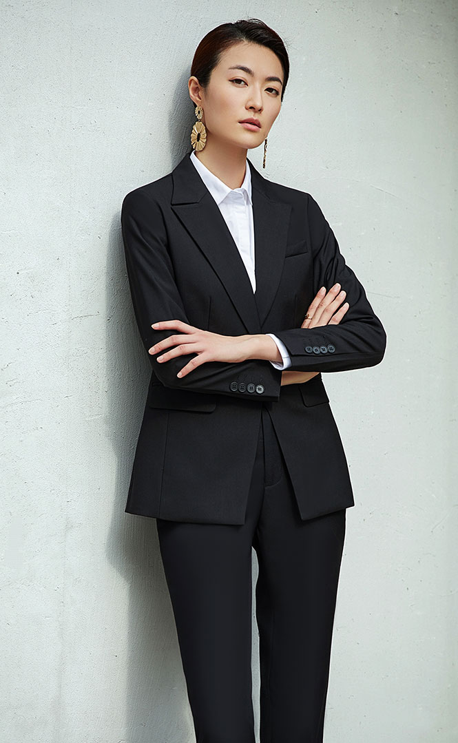 女士黑色一?？畚鞣?></a><h3><a href=